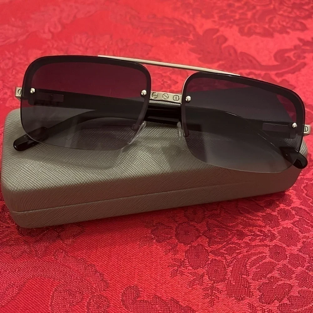 NWOT John Varvatos Square Metal Frame Rimless Sunglasses Smoky Gradient Lens